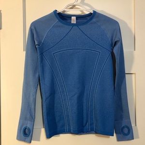 Ivivva blue sports long sleeve